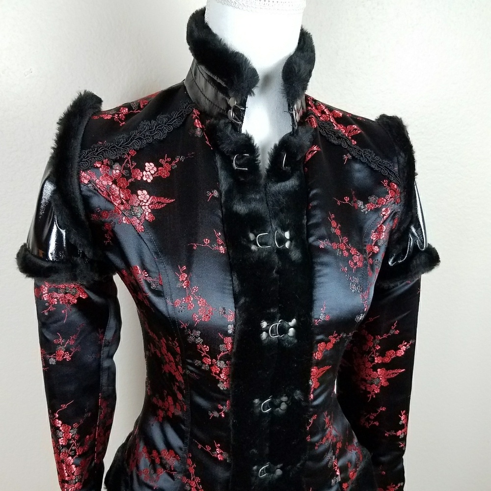 Lip Service Evil To The Touch Jacket Asian Print - Picture 8 of 8